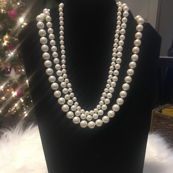 Talbots Jewelry - ⚡️PRICE DROP⚡️TALBOTS faux pearl triple layer nklc